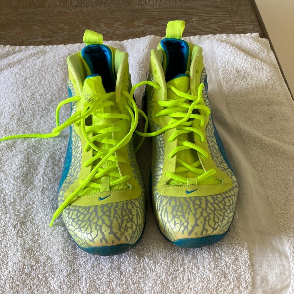 Nike men’s shoes